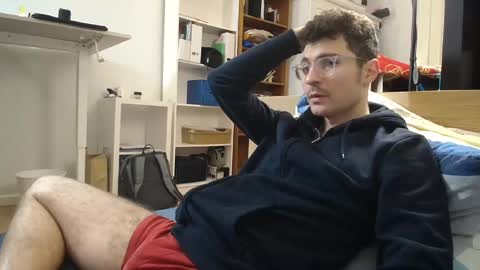 Snapshot of dantheman233 chatting on 12.22.24 Daniel online show from 12.22.24