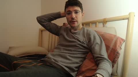 Snapshot of dantheman233 chatting on 12.25.24 Daniel online show from 12.25.24