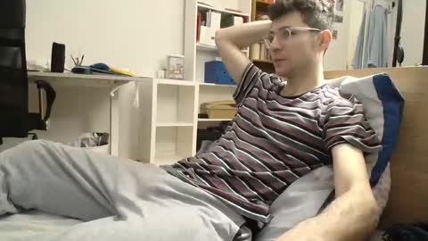 Snapshot of dantheman233 chatting on 01.18.25 Daniel online show from 01.18.25