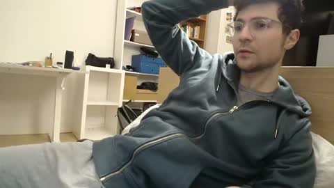 Snapshot of dantheman233 chatting on 02.22.25 Daniel online show from 02.22.25