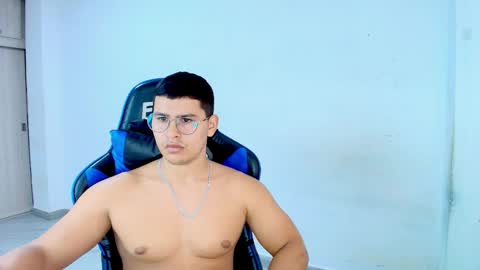 Snapshot of dantraxx chatting on 03.03.26 Dantraxx online show from 03.03.26