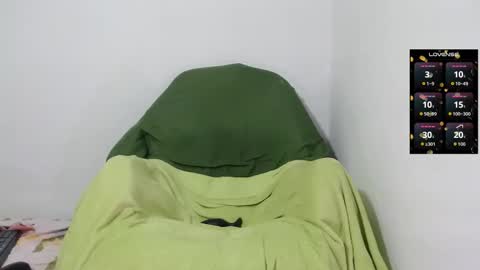 dany_milk online show from 10.18.25