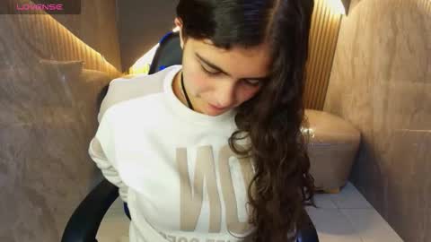 Dany online show from 10.13.25