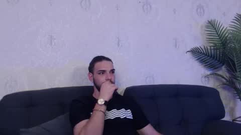 Snapshot of danyelcarter chatting on 09.11.25 Danyel online show from 09.11.25