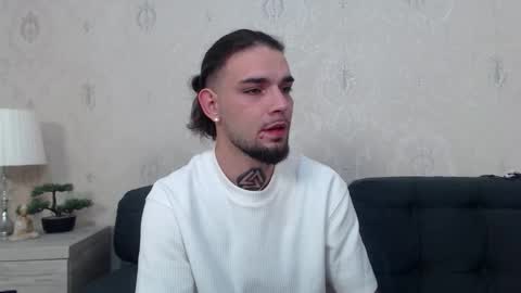 Snapshot of danyelcarter chatting on 10.12.25 Danyel online show from 10.12.25