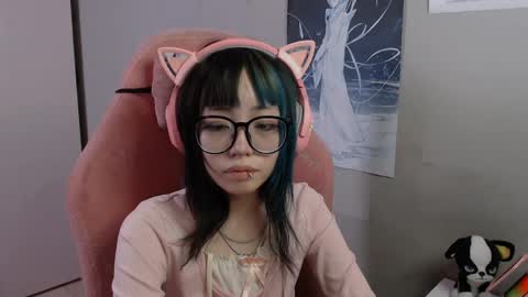 Snapshot of danyelleeyermann chatting on 04.20.26 danyelleeyermann online show from 04.20.26