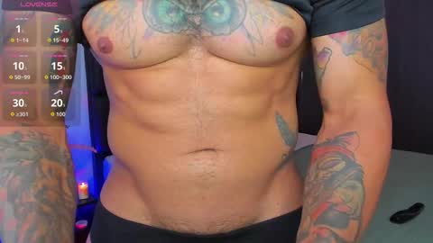 danyfitguy_ online show from 09.10.25