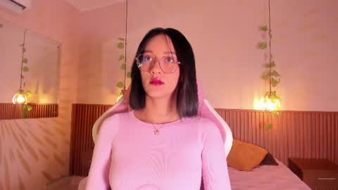 Daphne online show from 06.21.26