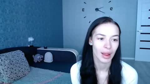 Daphne Darkthorn online show from 11.20.25