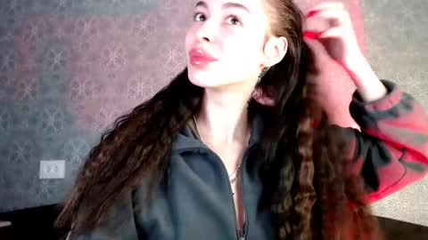 Daphne Darkthorn online show from 01.14.26