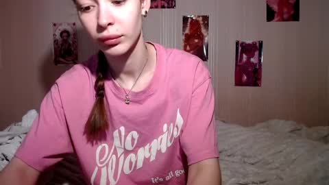 Daphne Darkthorn online show from 04.10.26