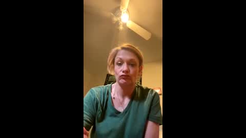 Snapshot of daphne_flor87 chatting on 06.01.26 daphne_flor87 online show from 06.01.26