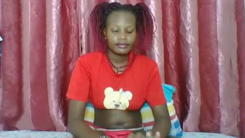 ESTHER online show from 03.11.25