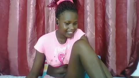 ESTHER online show from 03.11.25