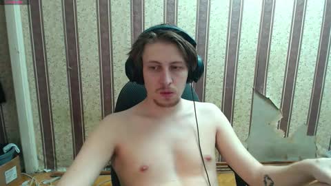 darienlarge online show from 09.10.25