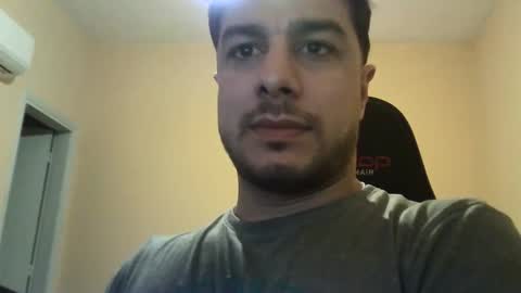 Snapshot of dario12rodriguez chatting on 10.18.25 dario12rodriguez online show from 10.18.25