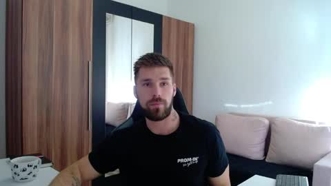 darius_94 online show from 04.07.26