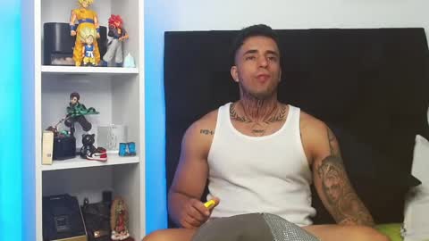 Darius Phoenix  online show from 03.07.25