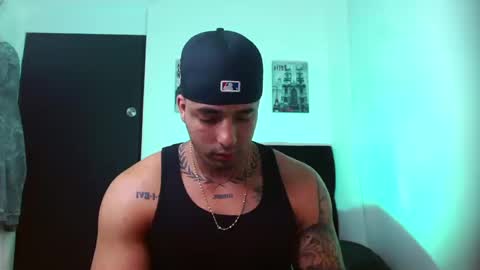 Darius Phoenix  online show from 09.13.25