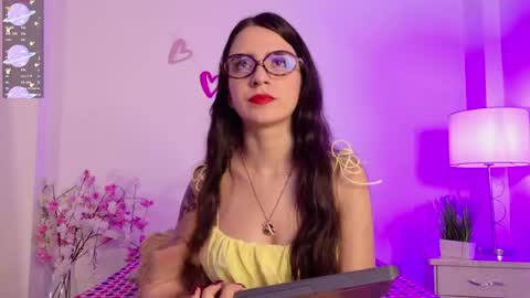 Snapshot of dark_angell77 chatting on 04.08.26 dark_angell77 online show from 04.08.26