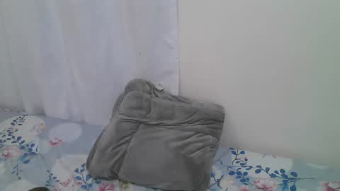 Snapshot of dark_chocoloate chatting on 01.06.26 coco online show from 01.06.26