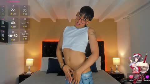 Snapshot of dark_hairy_ chatting on 02.18.25 Andrew online show from 02.18.25