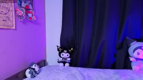 dark_nina__ online show from 03.18.26