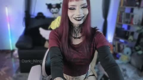 Snapshot of dark_ningyo chatting on 05.29.26 Dafne online show from 05.29.26