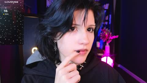 Snapshot of dark_vamp_ chatting on 01.31.25 Vamp  online show from 01.31.25