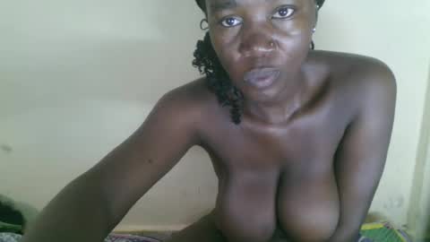 darkcaramel1 online show from 07.15.26
