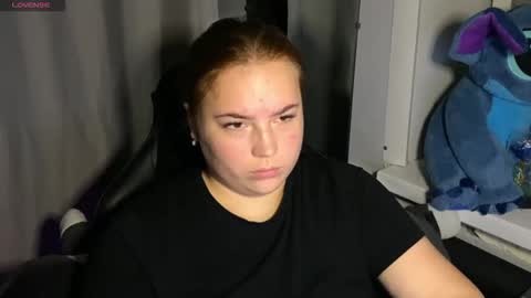 darkcharm1 online show from 11.11.25