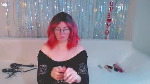 Snapshot of darkheto chatting on 01.14.25 Kelly online show from 01.14.25