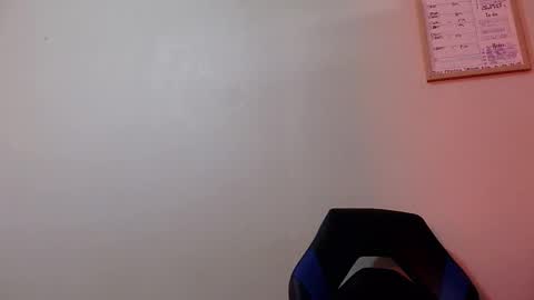 Snapshot of darkkras chatting on 03.11.25 Darkkras online show from 03.11.25