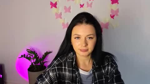 Snapshot of darkmichelle chatting on 11.06.25 DarkMichelle online show from 11.06.25