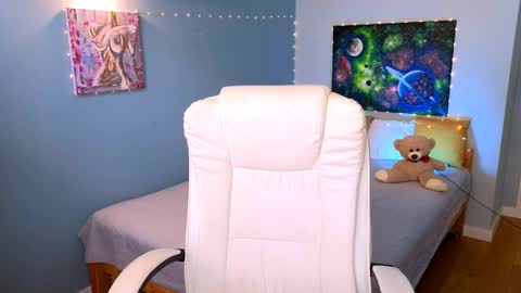 darkmoon____ online show from 10.08.25