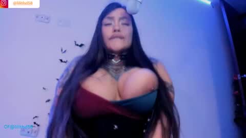 darknes_lilith18 online show from 02.13.25