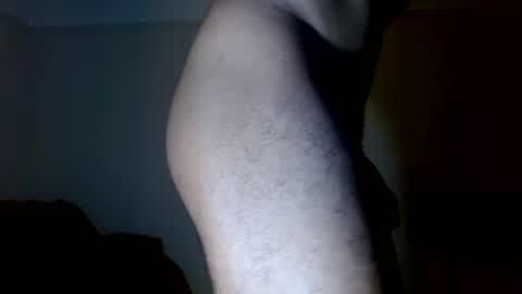 Snapshot of darkred95 chatting on 06.20.26 darkred95 online show from 06.20.26