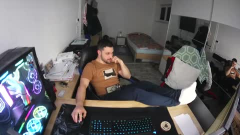 Snapshot of darkschneider_ chatting on 02.20.25 darkschneider_ online show from 02.20.25