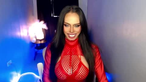 HAPPY BIRTHDAY MISTRESS MADRIANA online show from 04.16.26