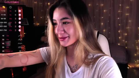 Belle online show from 12.24.24