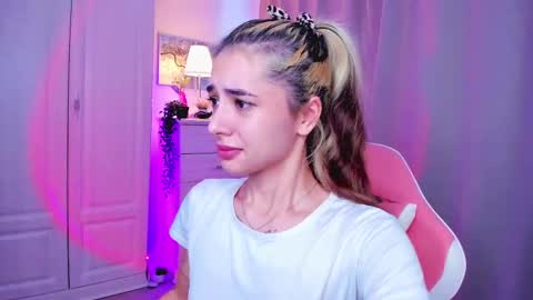 Belle online show from 02.22.25