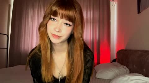 Lina online show from 05.12.26