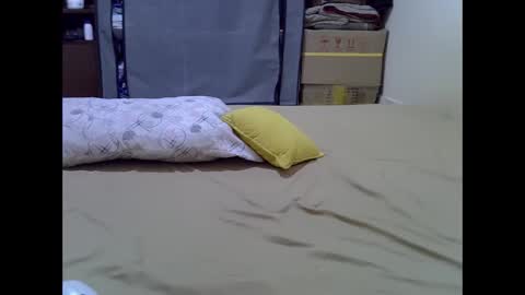 darling_ella online show from 10.15.25