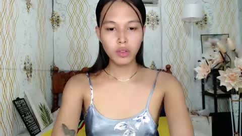 Snapshot of darling_sweetheartxx chatting on 04.22.26 YOUR ATHENA online show from 04.22.26