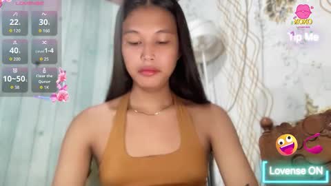 Snapshot of darling_sweetheartxx chatting on 05.26.26 YOUR ATHENA online show from 05.26.26