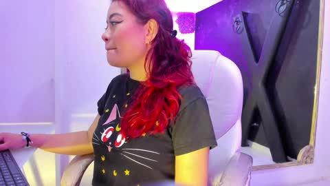 Darling online show from 02.04.25