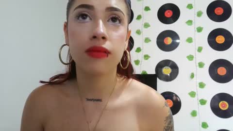 Darlyhooper online show from 12.10.24