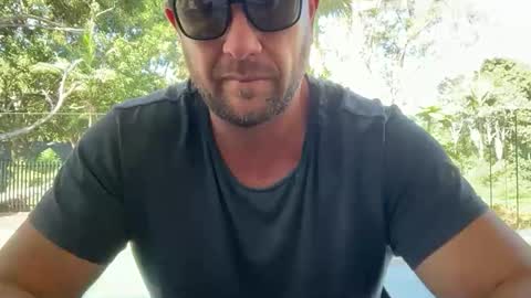 dartanian0001 online show from 10.22.25