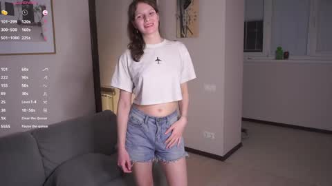 Snapshot of dasha_brown chatting on 04.11.26 Dasha online show from 04.11.26