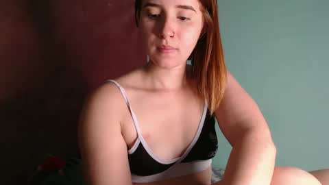 Snapshot of dasne19 chatting on 02.19.25 Dafne online show from 02.19.25